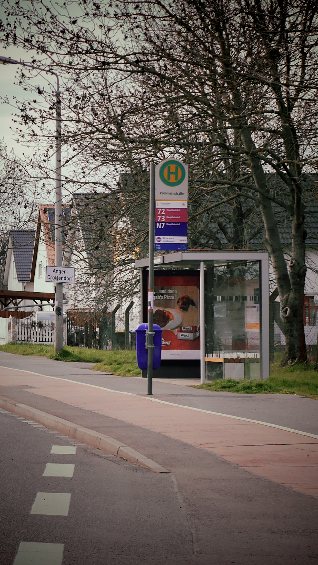 impressionen-haltestelle-pommernstrasse-podcastbetriebe